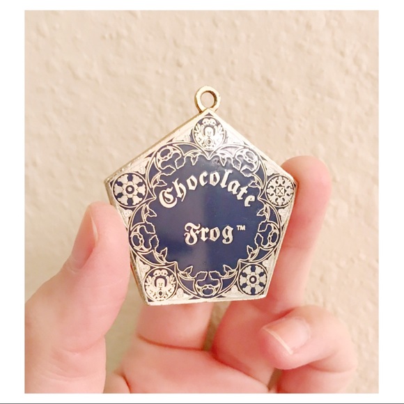 Warner Bros. Jewelry - Harry Potter Chocolate Frog Charm
